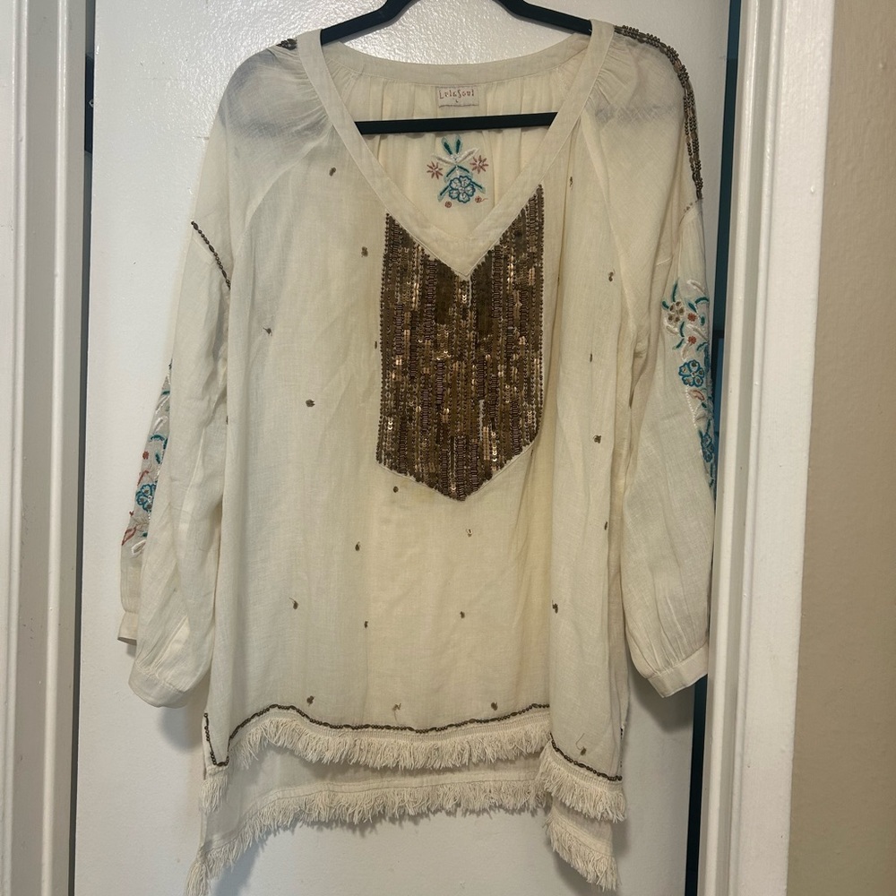 Cream Tunic with Flutter Sleeves and Embellished Design